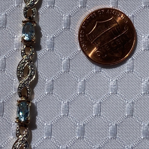 Sterling Silver 925 Two Tone Blue Topaz Gemstone Bracelet Size 7.25 - Picture 5 of 14